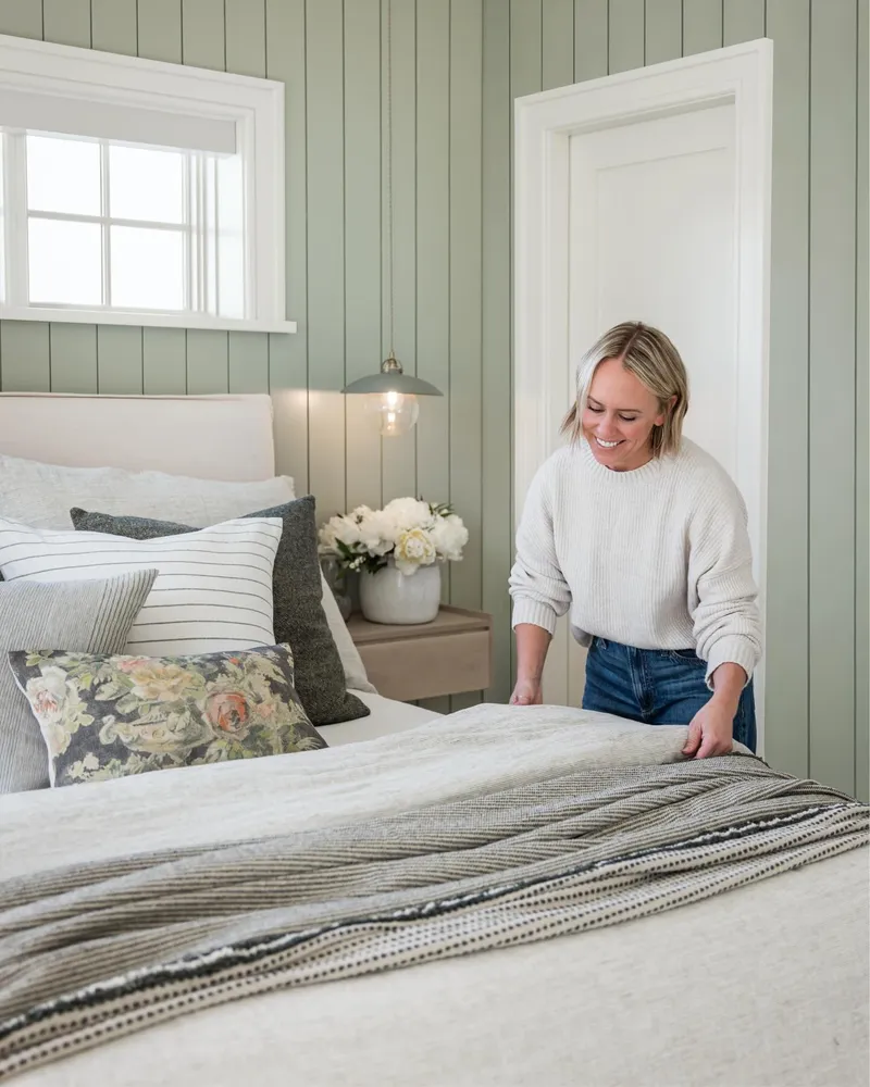 1f8ec516-69f5-43be-951f-4c6722540993