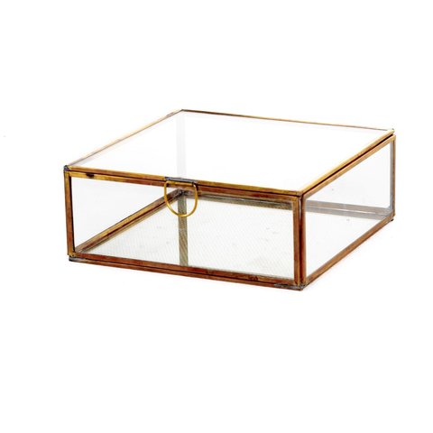 Aurora Glass Box-featured