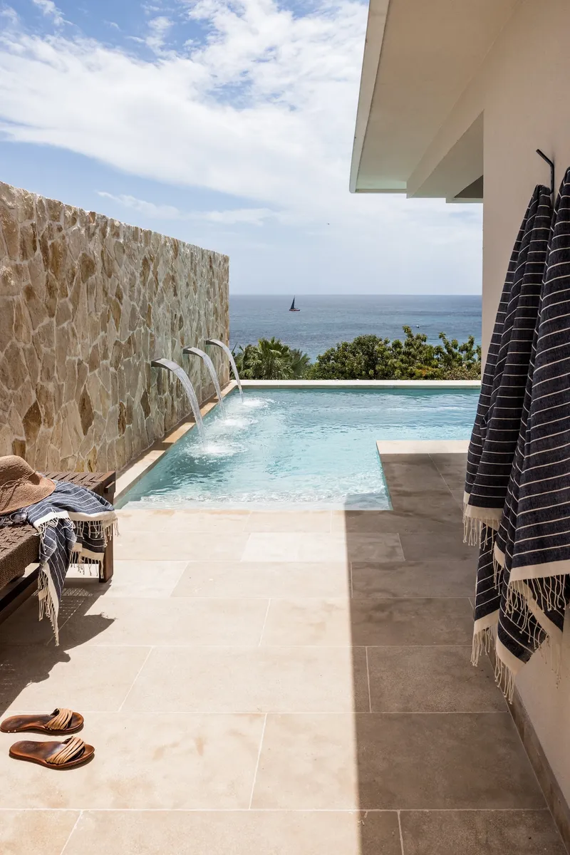 Island Escape Outdoor