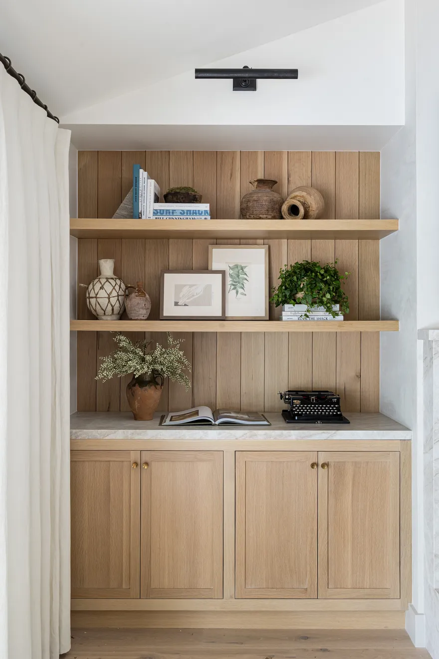 Styling a Shelf with Balanced Design