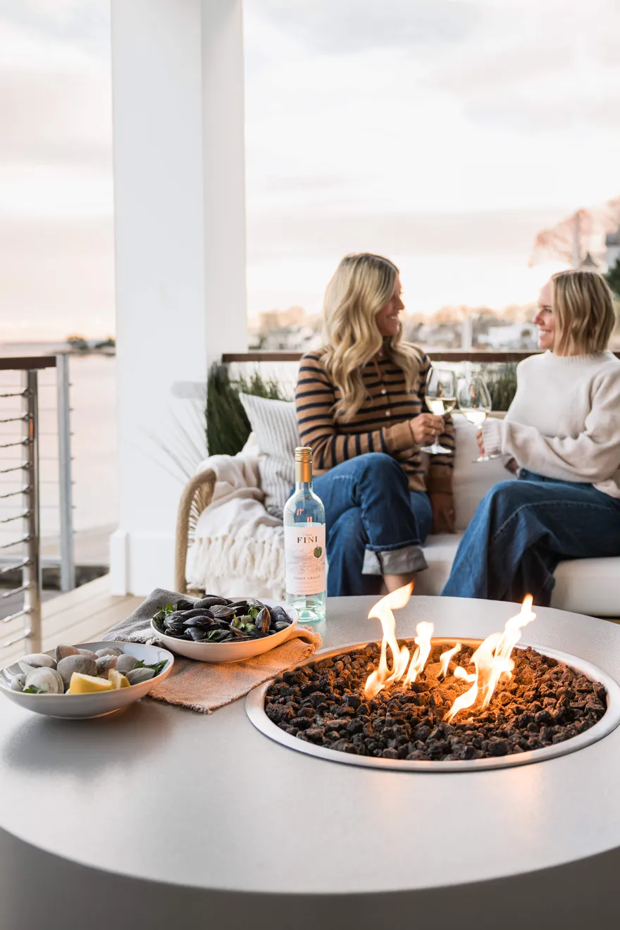 Aly & Leigh, Coastal Connecticut