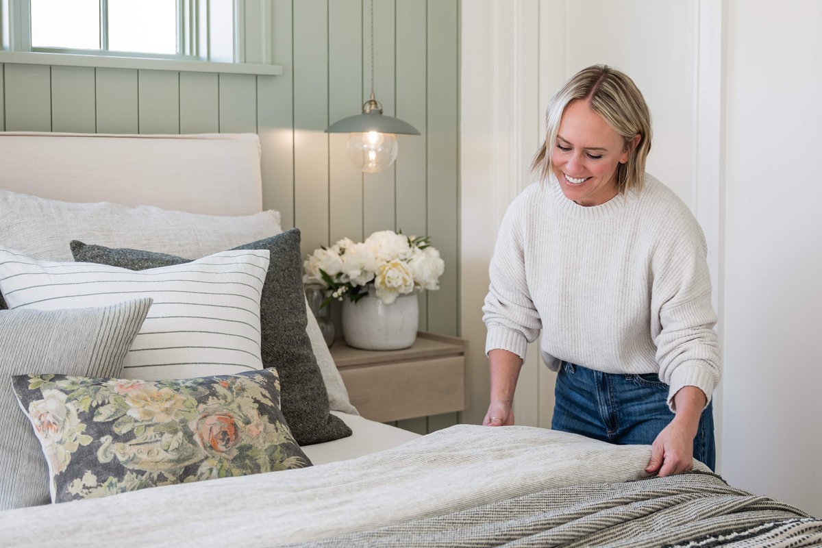 Aly Morford, Coastal Connecticut