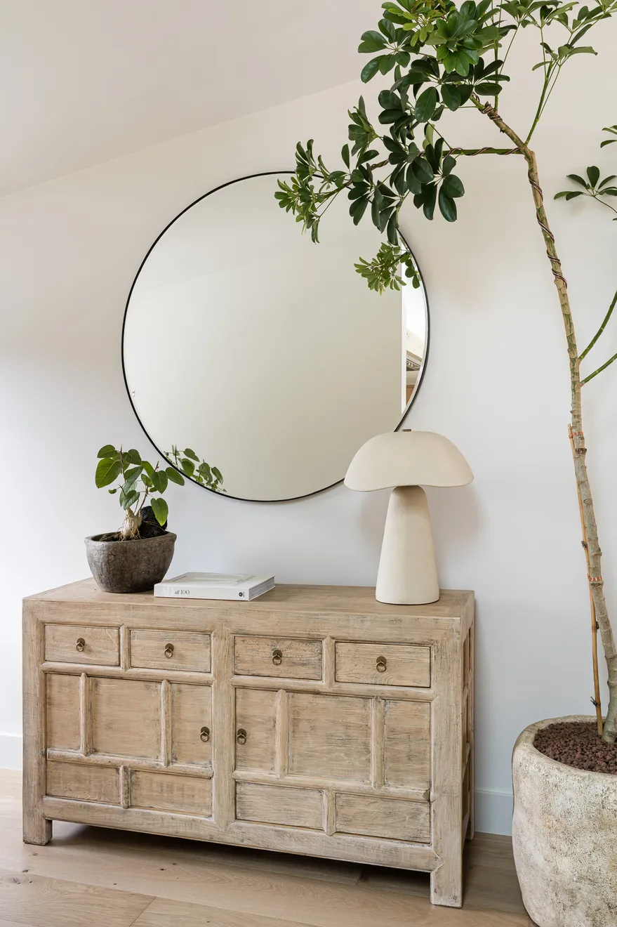 Cabinet Styling Tips