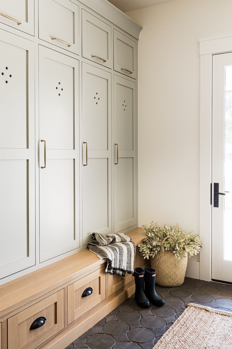 Bonus mudroom in Flint Hills