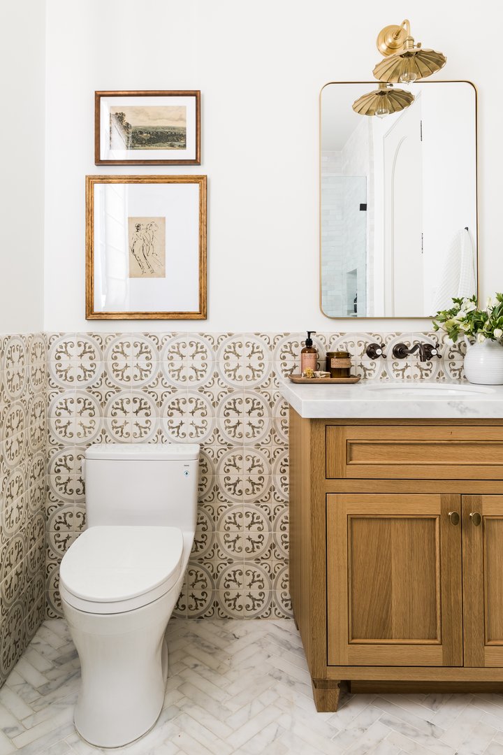 Bonus powder room in Shady Canyon