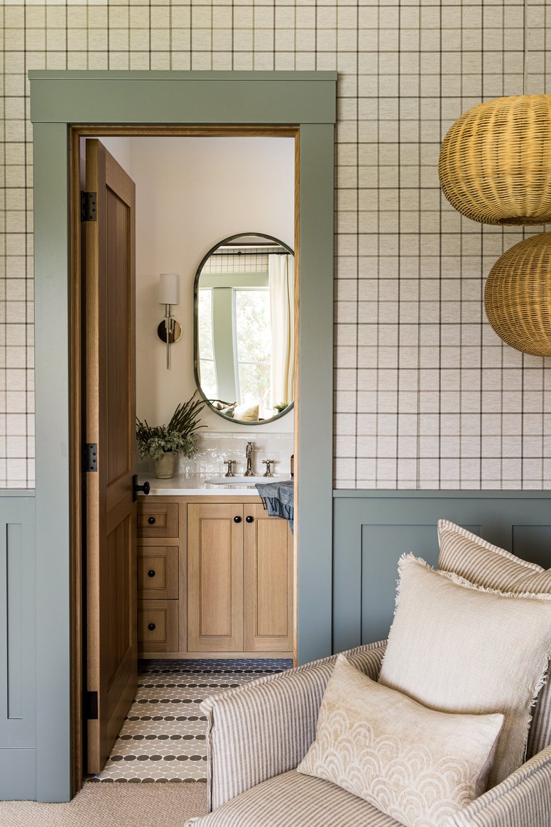 Boys Room bathroom in Flint Hills