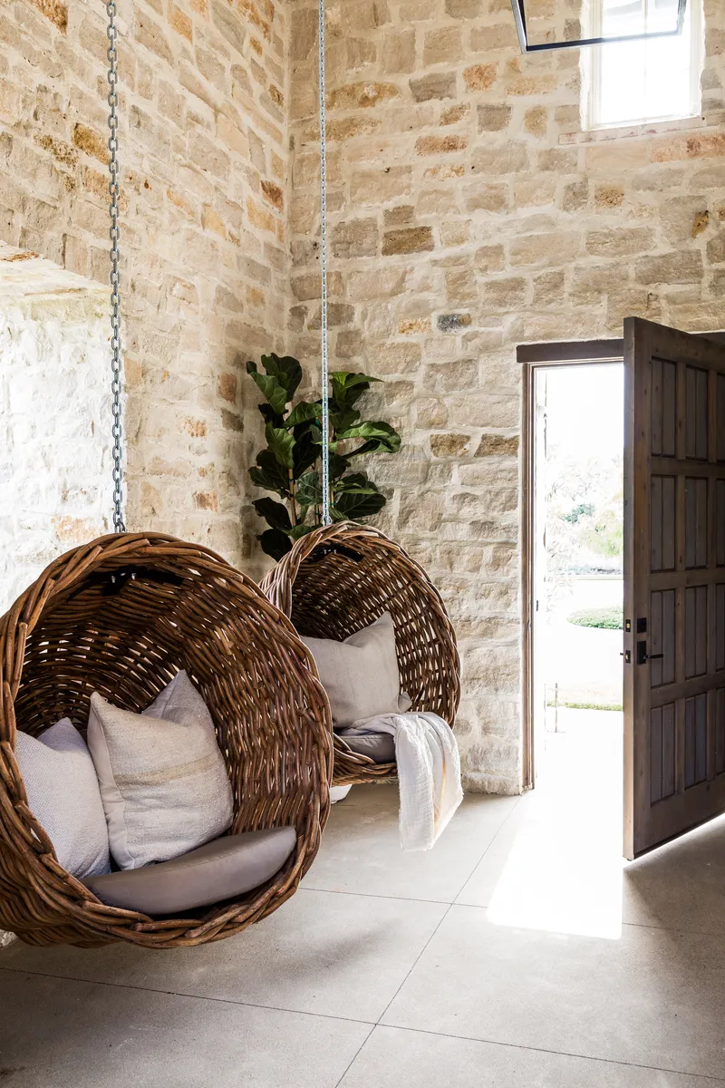 Exterior foyer in Coastal Canyon
