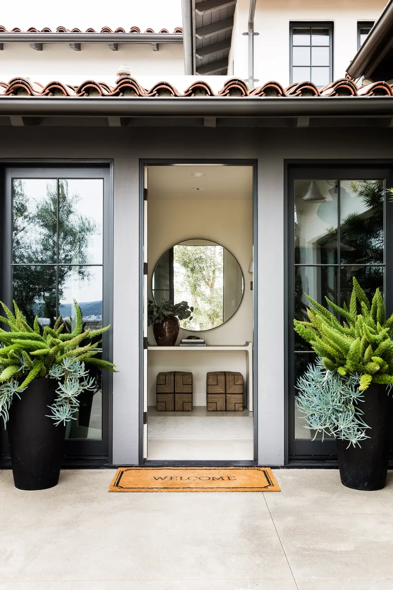 Entry way in Coastal Canyon
