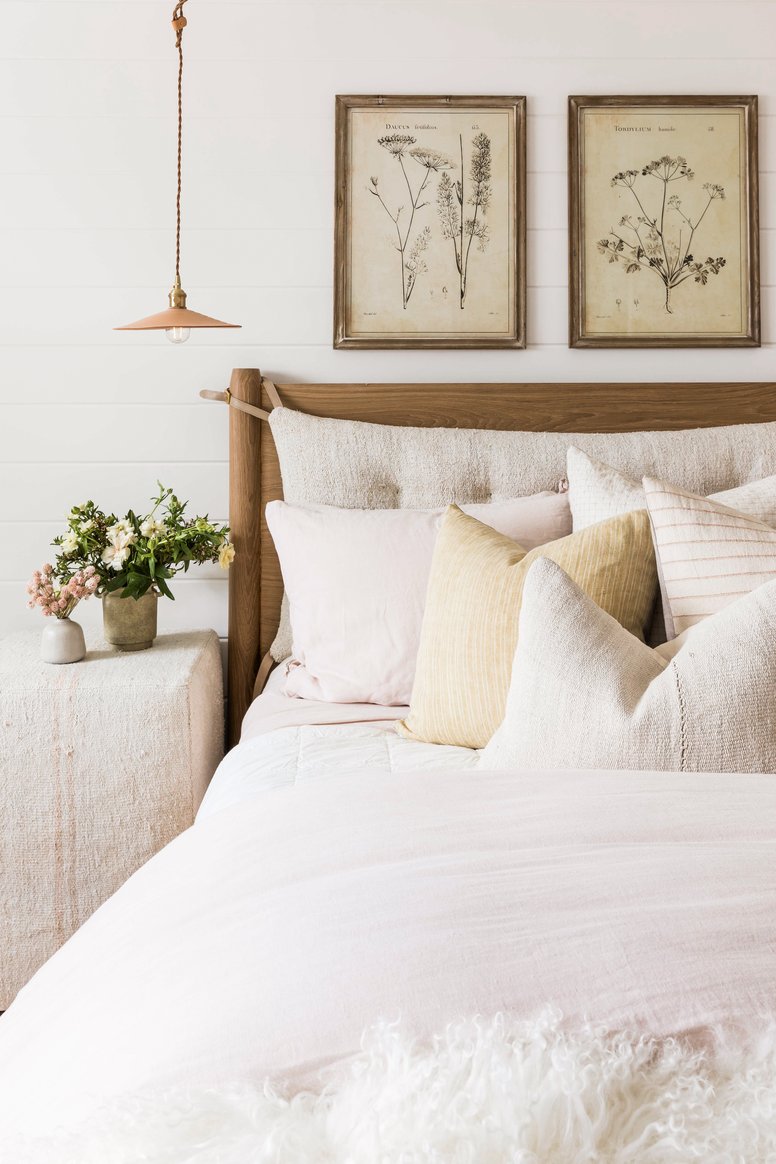 Girls bedroom in North Tustin