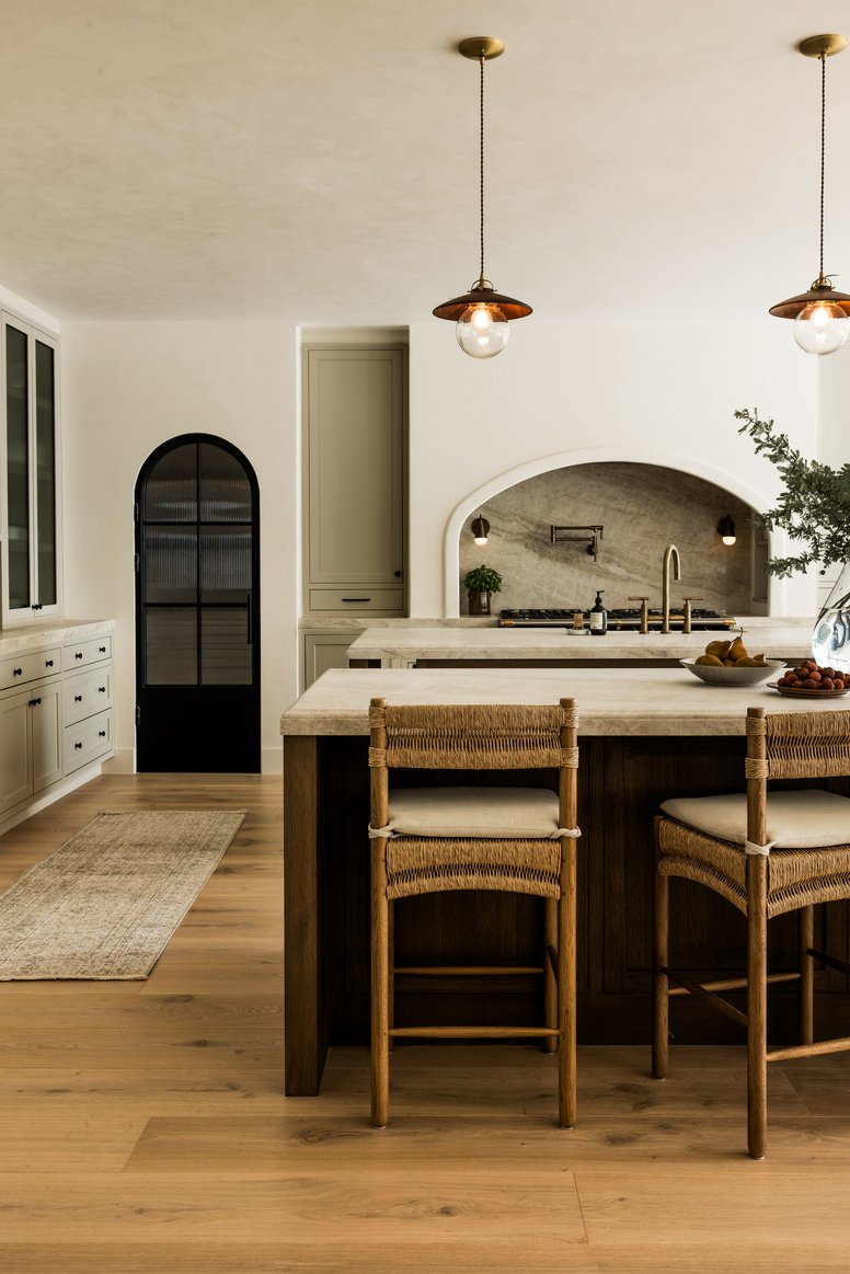 Kitchen in California Ranch