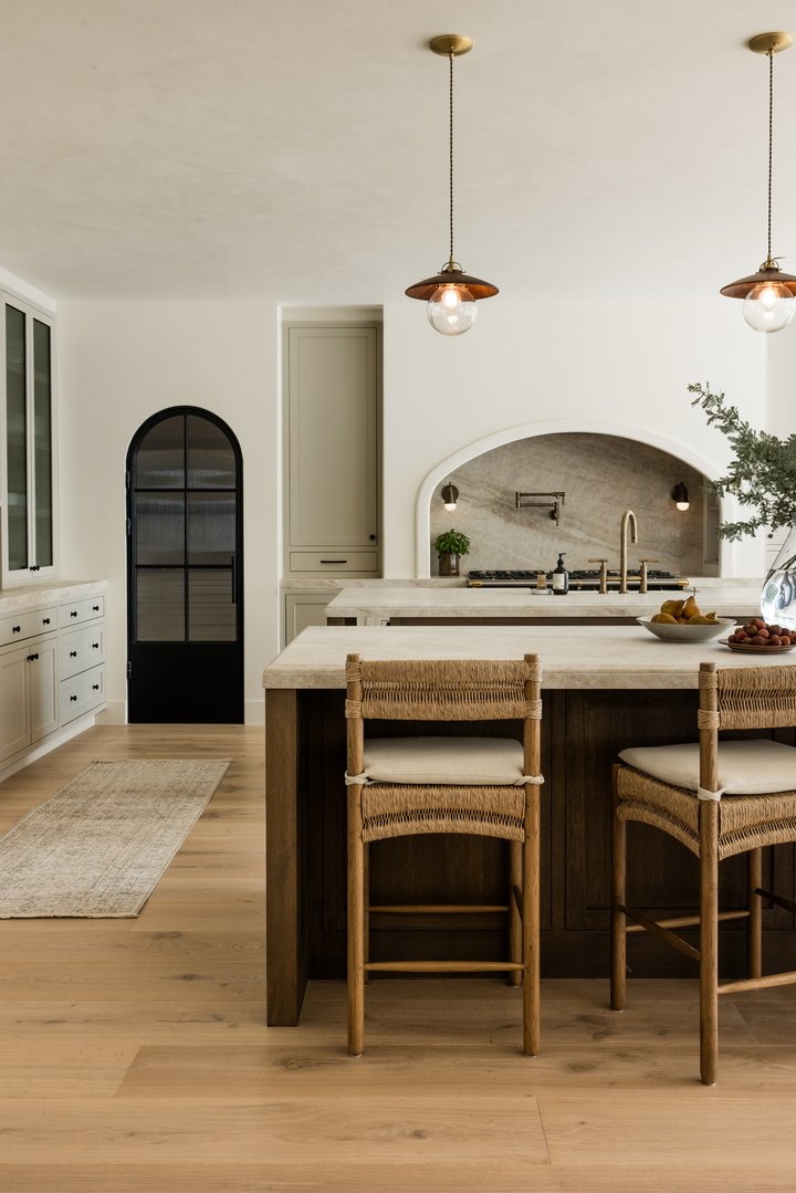 Kitchen in California Ranch