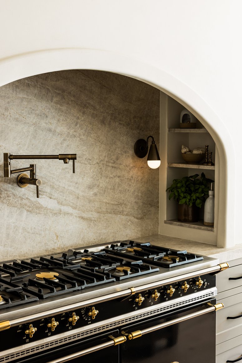 Kitchen oven in California Ranch by Pure Salt