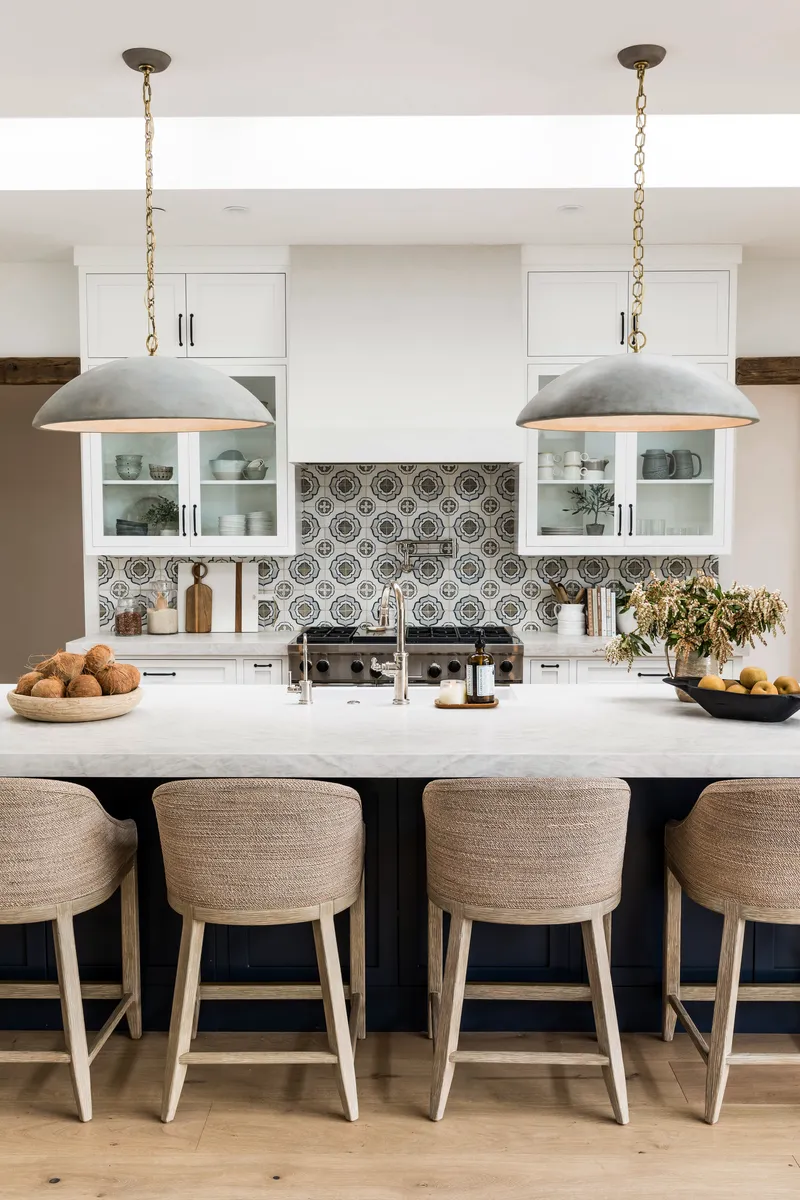 Kitchen Island seating in North Tustin