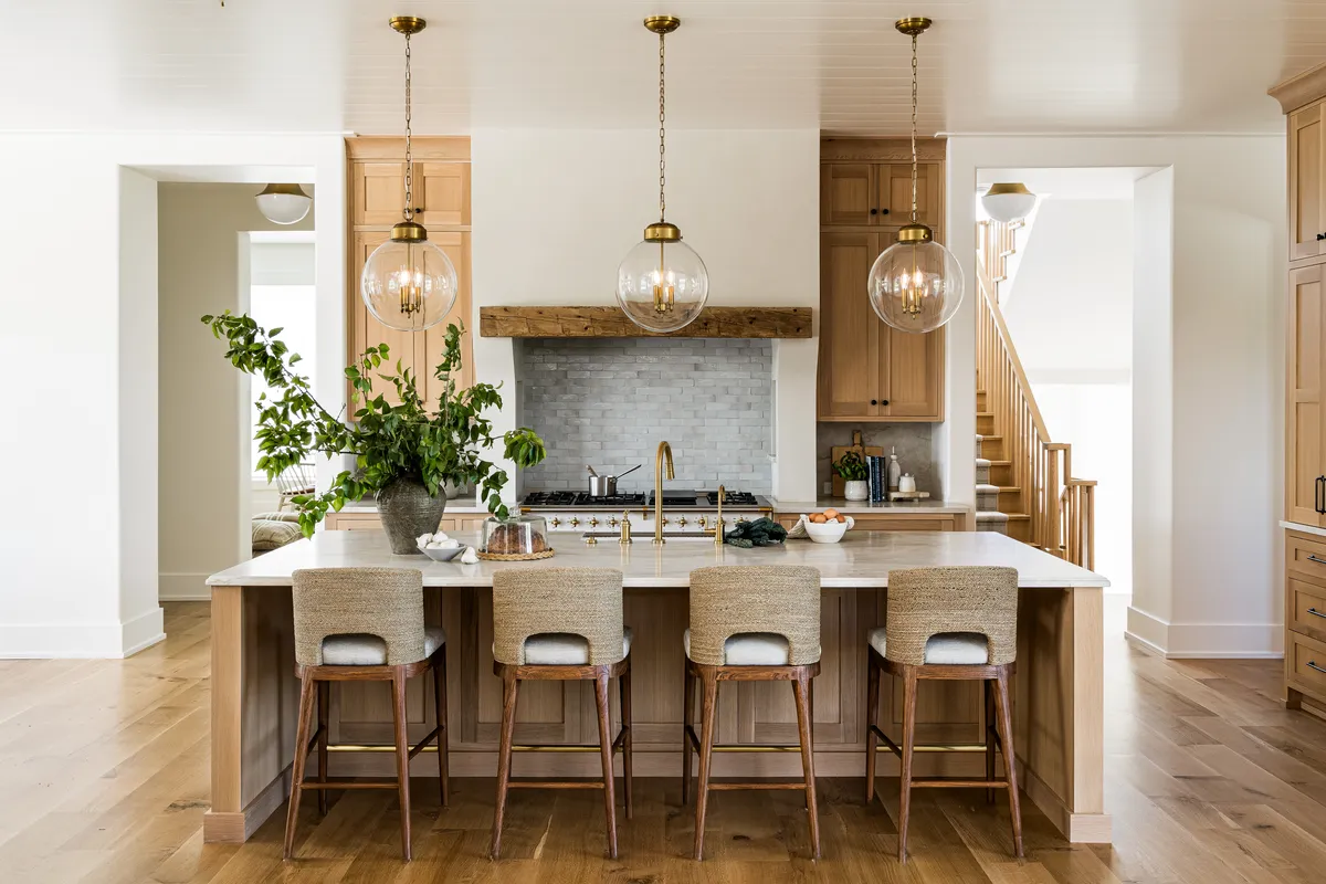 Kitchen island seating in Flint Hills