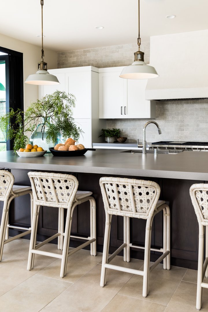 Kitchen seating in Coastal Canyon