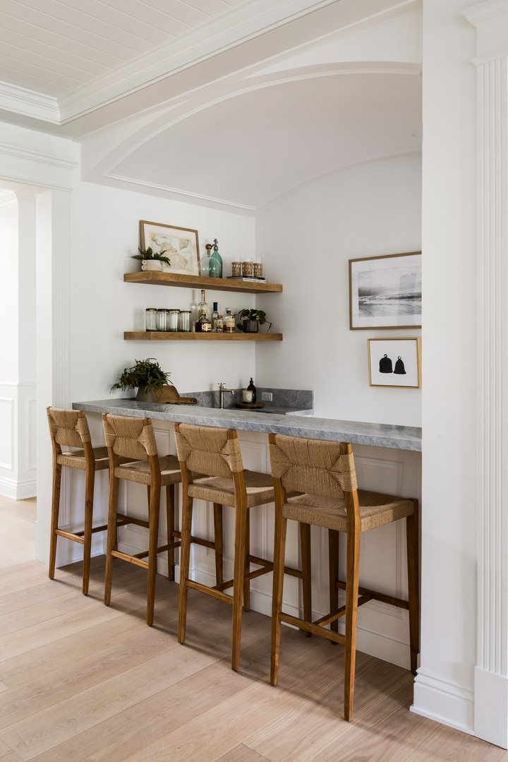 Living room counter in West LA