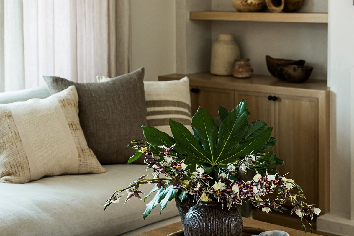 Living room seating in Rochell Retreat