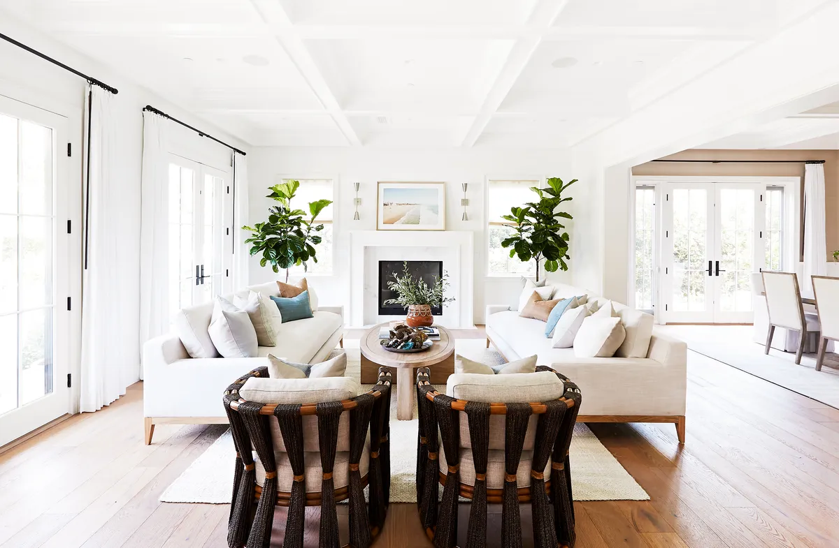 Living Room seating in Brentwood