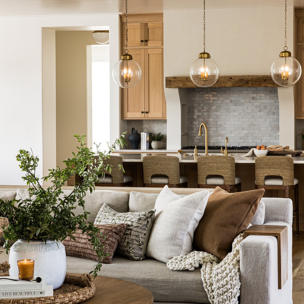 Living Room seating in Flint Hills