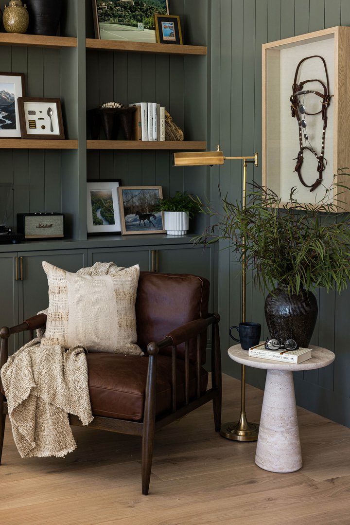 Living Room bookcase in California Ranch