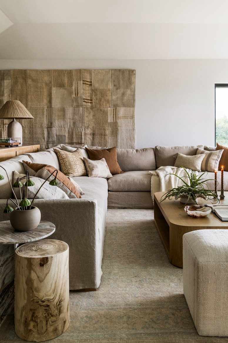 Living room in Malibu by Pure Salt