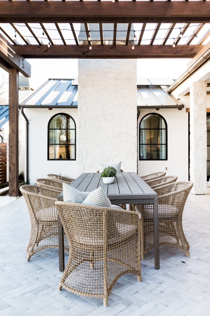 Outdoor seating in Los Gatos by Pure Salt