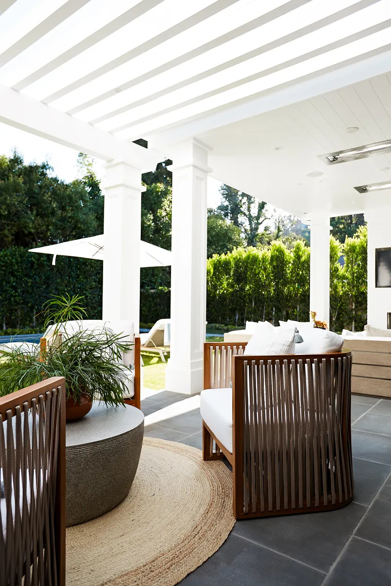 Outdoor living in Brentwood