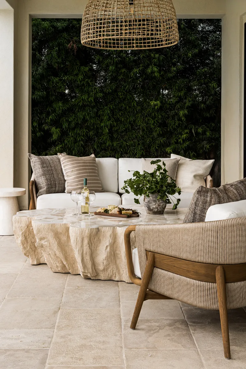Outdoor living in Newport Coast