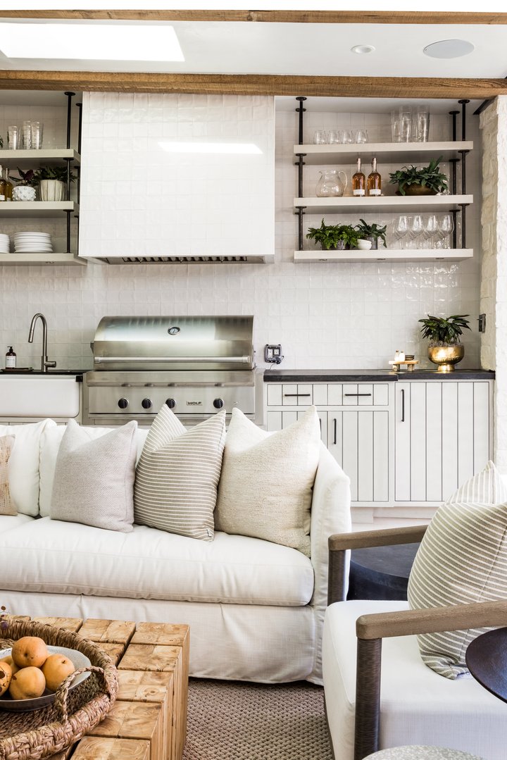 Outdoor kitchen in Los Gatos