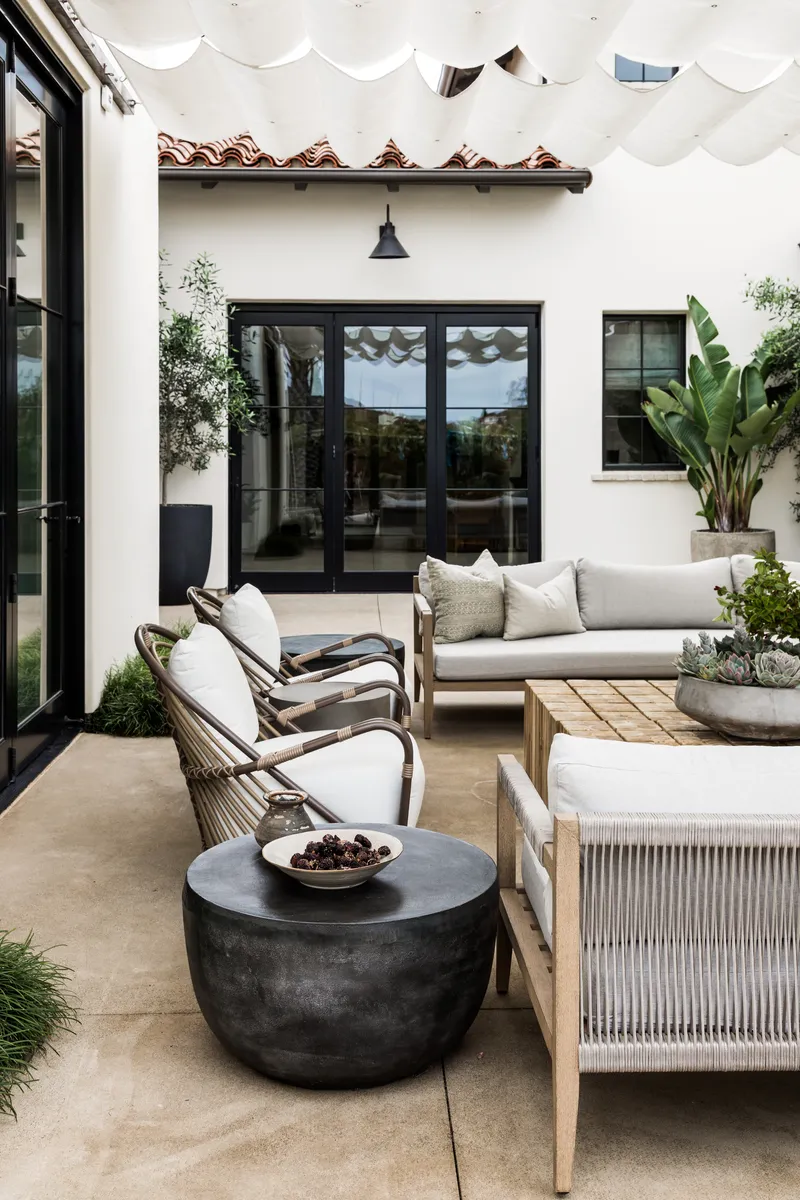 Outdoor living in Coastal Canyon by Pure Salt