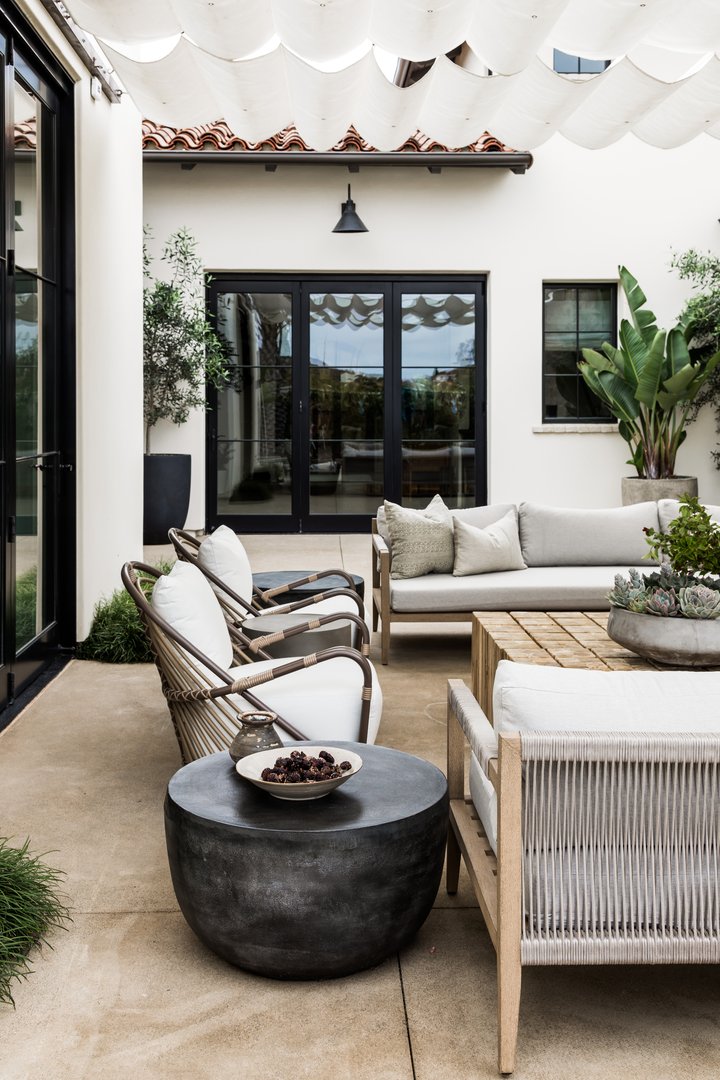 Outdoor living in Coastal Canyon by Pure Salt