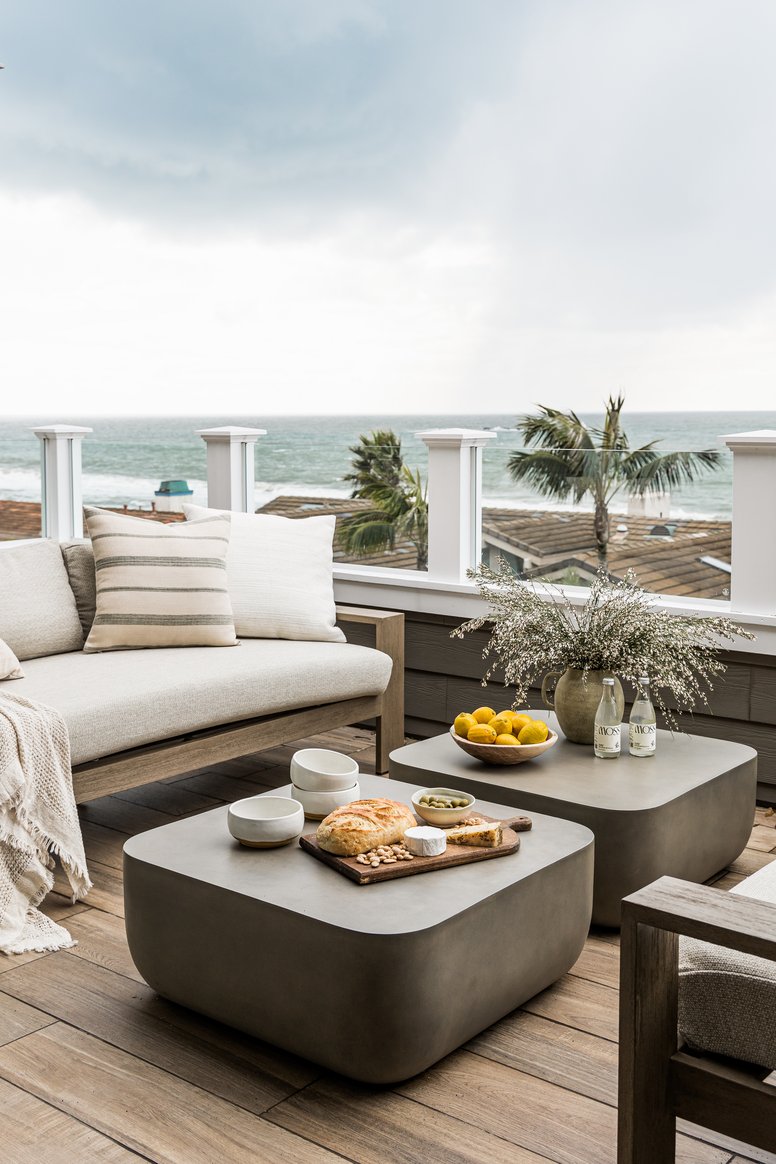 Outdoor living in T-Street