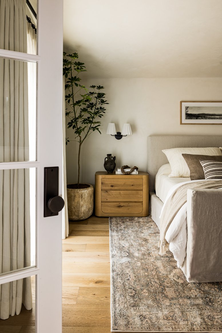 Primary Suite bedroom in Rochell Retreat by Pure Salt