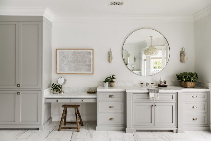 Primary Suite bathroom in West LA by Pure Salt