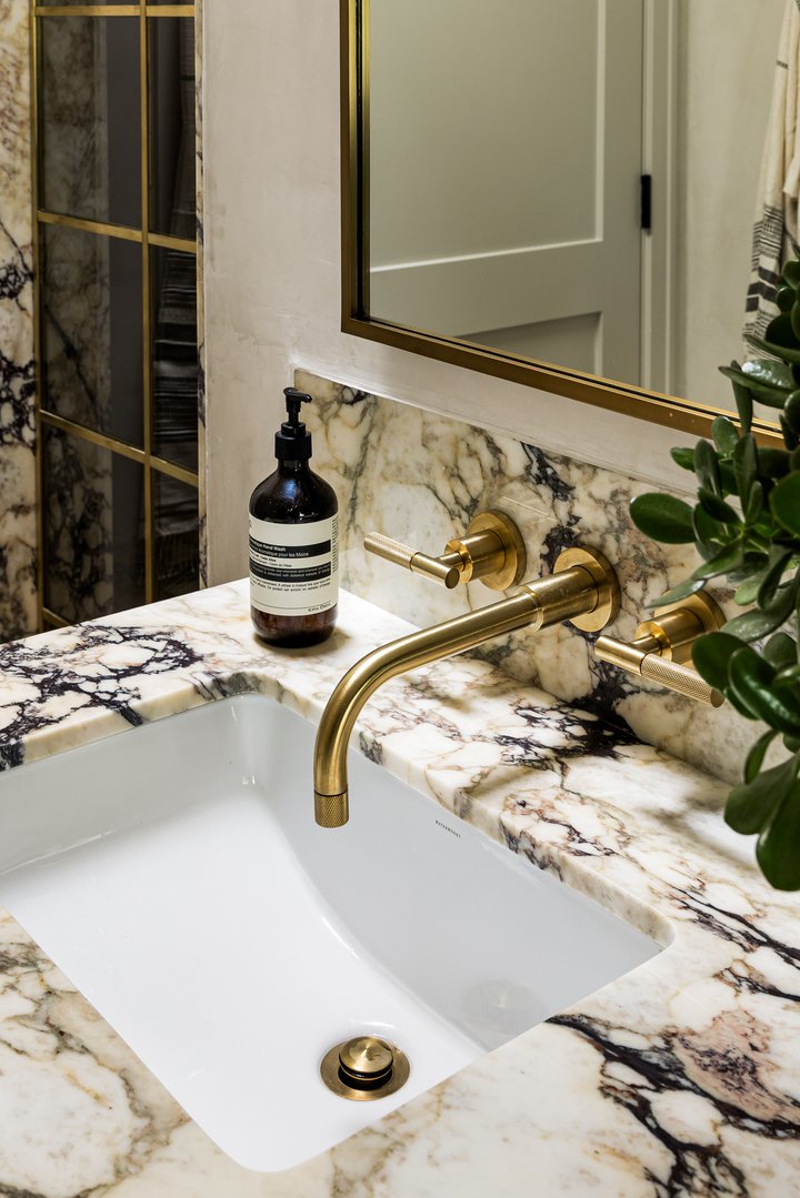 Primary Suite wash basin in Emerald Bay